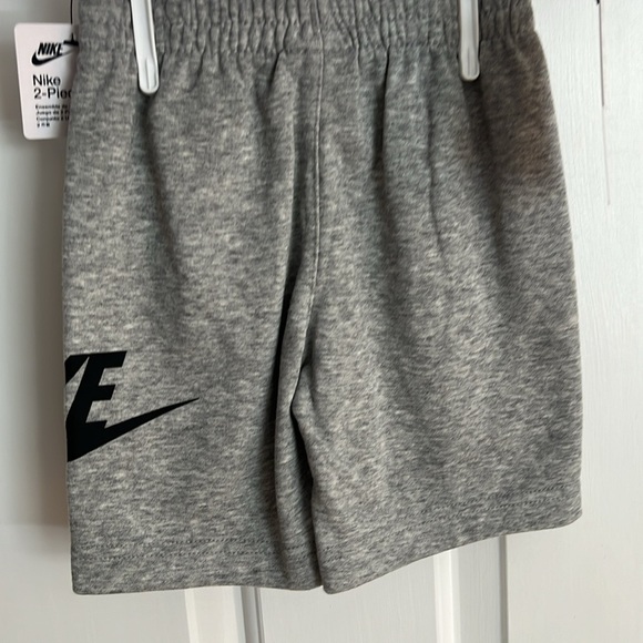 NWT Nike Toddler 2 Piece Short Set Dk Grey and White Various Sizes - Picture 2 of 4